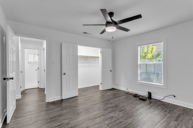 2701 Halbert Street, Fort Worth, TX 76112