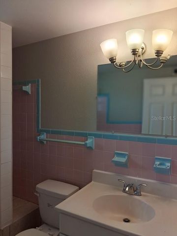 4926 COLONNADE AVENUE, Holiday, FL 34690
