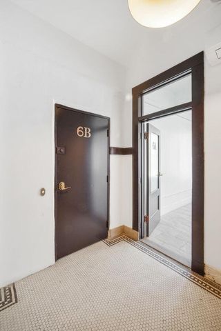 115 N Mesa Street 3B, El Paso, TX 79901