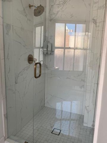 115 N Mesa Street 3B, El Paso, TX 79901