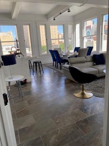 115 N Mesa Street 3B, El Paso, TX 79901