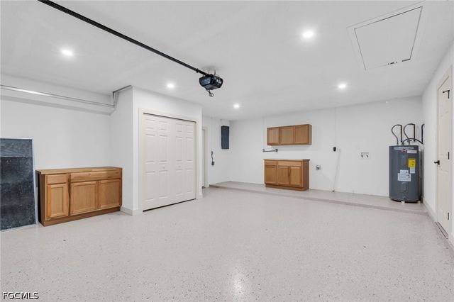 2114 Davis BLVD, Fort Myers, FL 33905