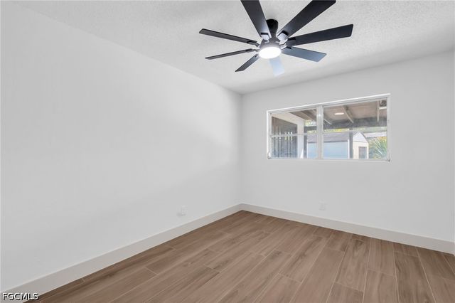 2114 Davis BLVD, Fort Myers, FL 33905