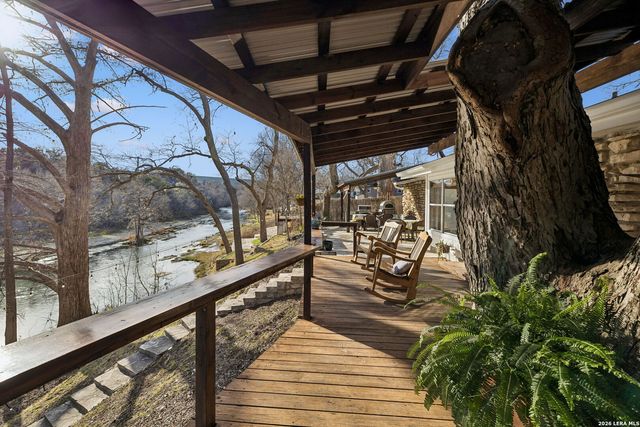 1520 Rocky River, Canyon Lake, TX 78133