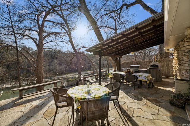 1520 Rocky River, Canyon Lake, TX 78133