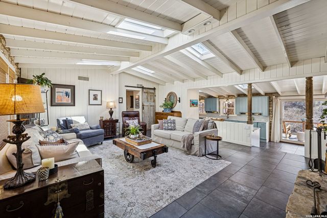 1520 Rocky River, Canyon Lake, TX 78133