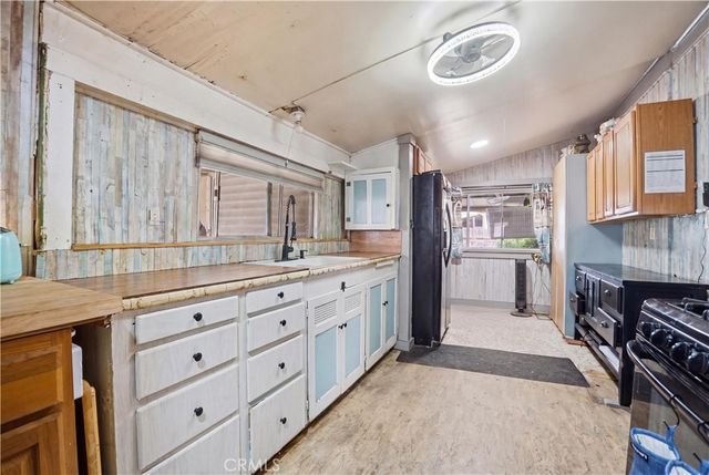 1270 Michigan, Beaumont, CA 92223