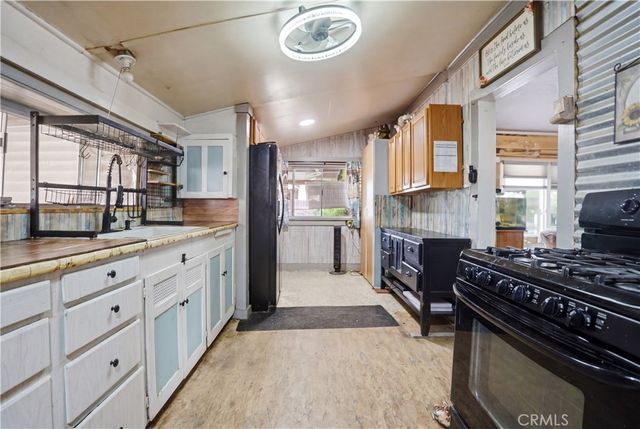 1270 Michigan, Beaumont, CA 92223