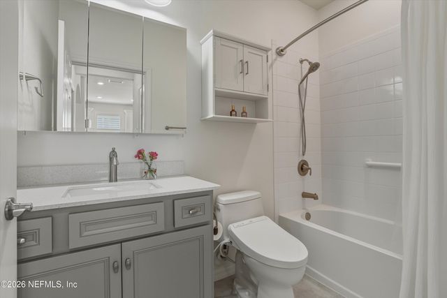 100 BROADHAVEN Drive, Ponte Vedra, FL 32081