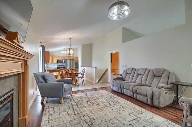 2825 S WOODBROOK LN, Magna, UT 84044