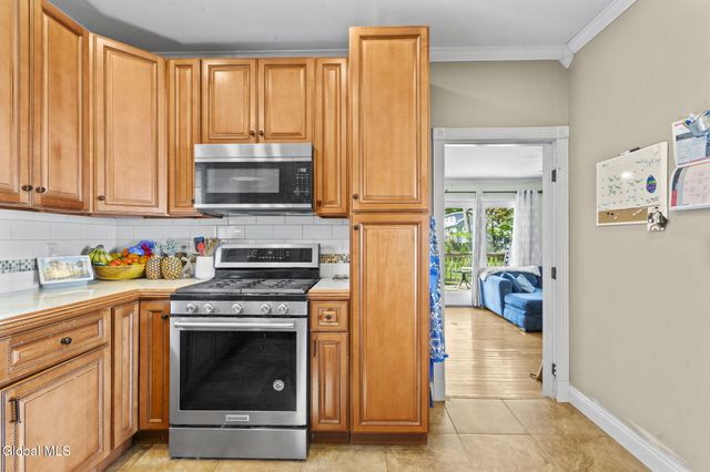 129 Sanders Avenue, Scotia, NY 12302