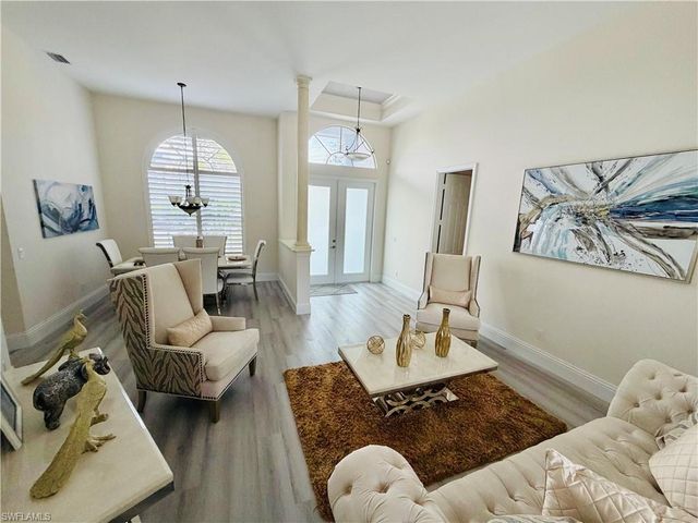 3960 1st AVE NW, Naples, FL 34119