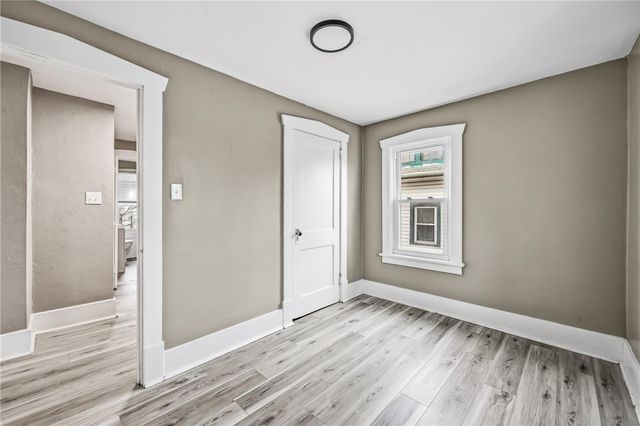 1204 Griswold St, Sharon, PA 16146