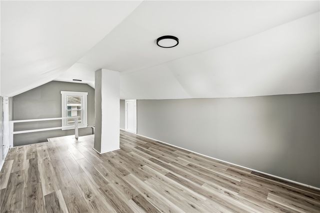 1204 Griswold St, Sharon, PA 16146