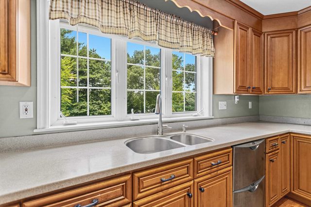 35 Mockingbird Hill Road, Windham, NH 03087