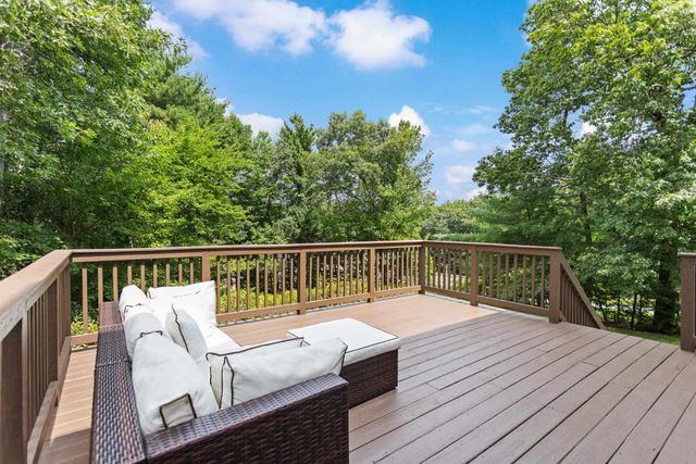 35 Mockingbird Hill Road, Windham, NH 03087