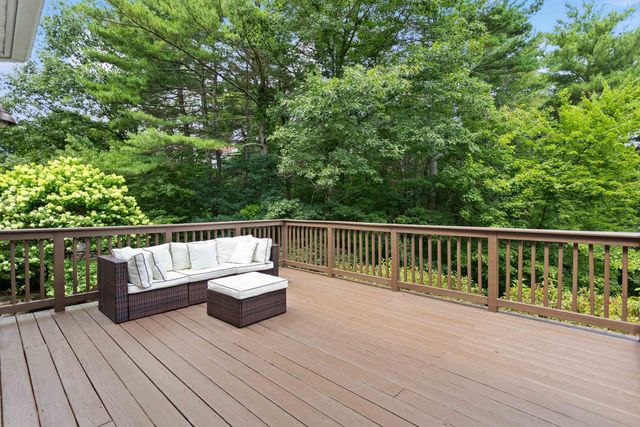 35 Mockingbird Hill Road, Windham, NH 03087
