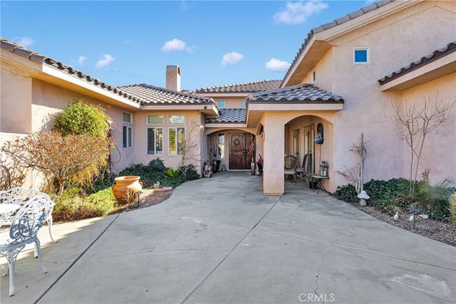 19189 Kanbridge, Apple Valley, CA 92308