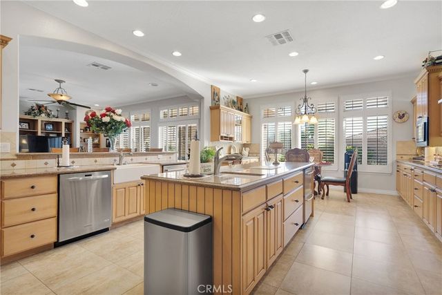 19189 Kanbridge, Apple Valley, CA 92308