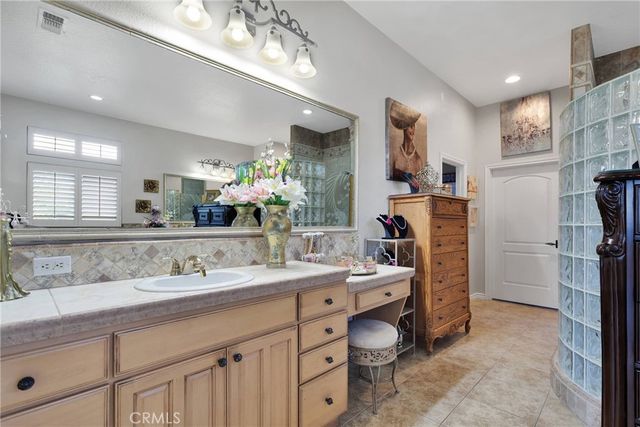 19189 Kanbridge, Apple Valley, CA 92308