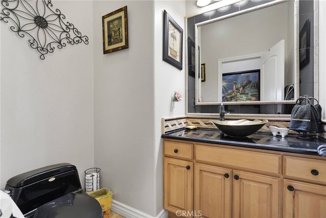 19189 Kanbridge, Apple Valley, CA 92308