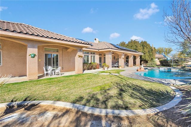19189 Kanbridge, Apple Valley, CA 92308