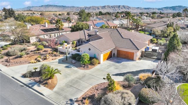 19189 Kanbridge, Apple Valley, CA 92308