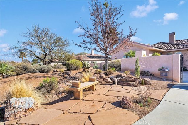 19189 Kanbridge, Apple Valley, CA 92308