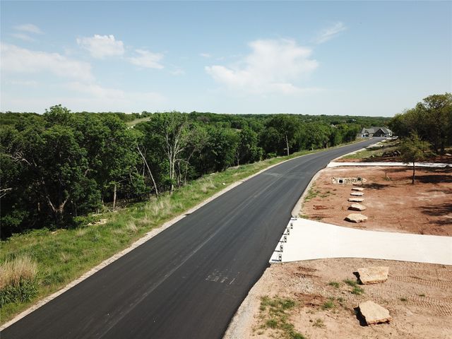 149 Hanna Oak Court, Bridgeport, TX 76426