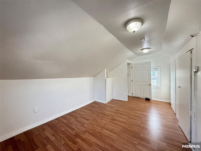 507 Lake Avenue 2nd fl, Lyndhurst, NJ 07071