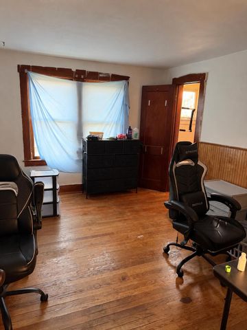 241 Post Avenue, Battle Creek, MI 49014