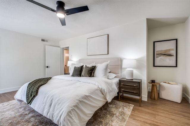 4020 Holland Avenue 211, Dallas, TX 75219