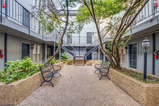 4020 Holland Avenue 211, Dallas, TX 75219