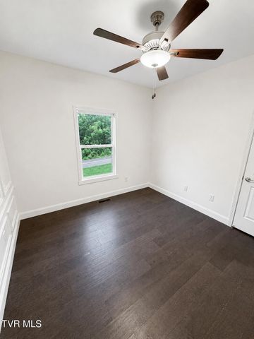410 Mount Zion Church Road, Jonesborough, TN 37659