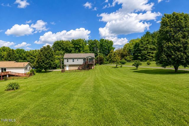 410 Mount Zion Church Road, Jonesborough, TN 37659