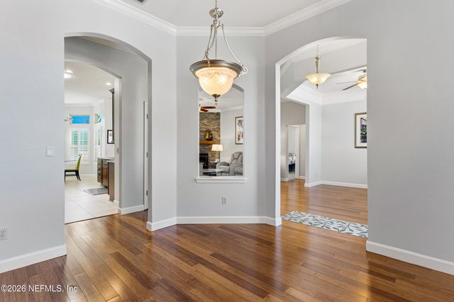 574 WHITFIELD Road, Jacksonville, FL 32221