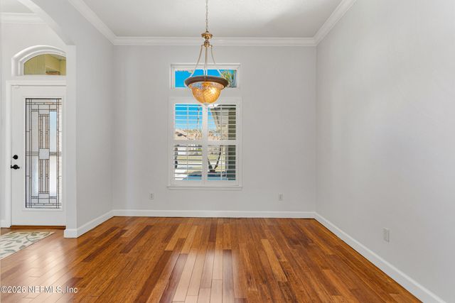 574 WHITFIELD Road, Jacksonville, FL 32221