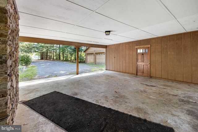 1819 PATMOS RD, Woodstock, VA 22664