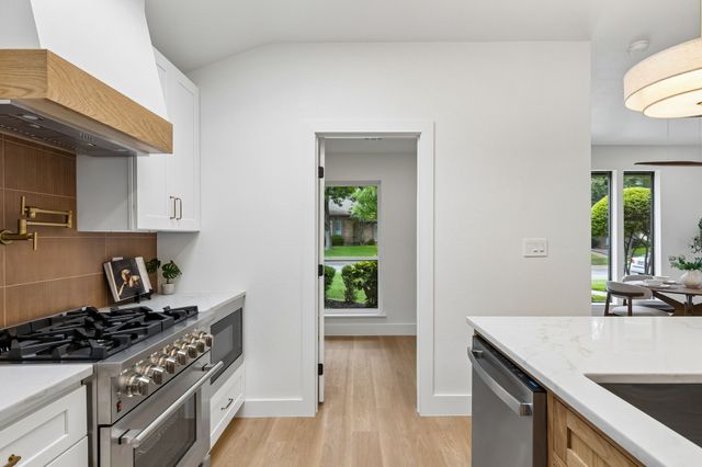 7220 Canongate, Dallas, TX 75248
