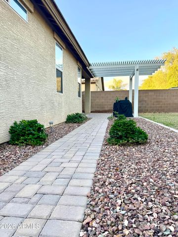 9325 N 179th Drive, Waddell, AZ 85355