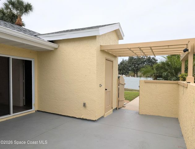 1430 Malibu Circle NE 107, Palm Bay, FL 32905