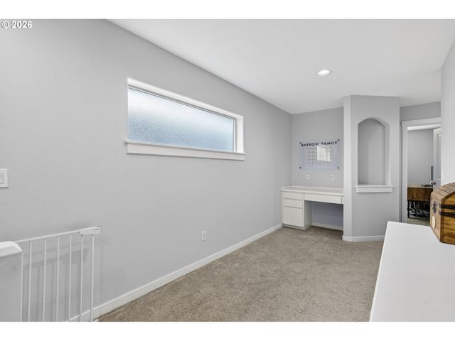 7937 Sw CAROL ANN Ct, Portland, OR 97224