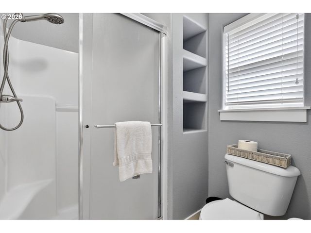 7937 Sw CAROL ANN Ct, Portland, OR 97224