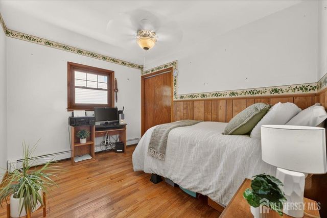 33 Newman Street, Metuchen, NJ 08840