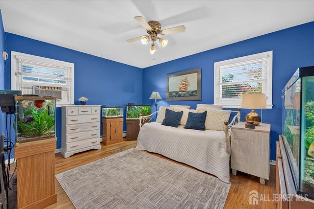 33 Newman Street, Metuchen, NJ 08840