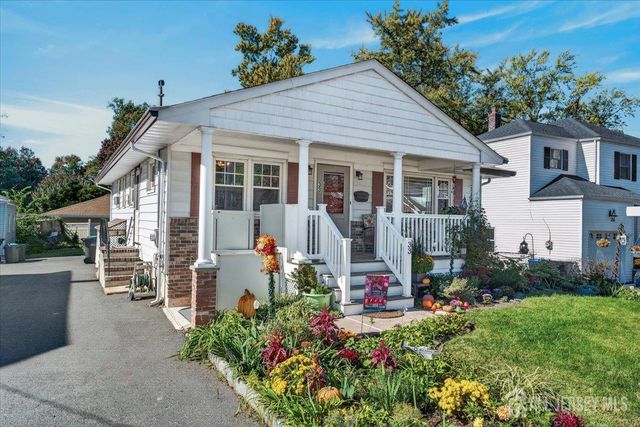 33 Newman Street, Metuchen, NJ 08840