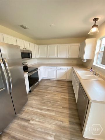 117 Hopeland Drive, Savannah, GA 31419
