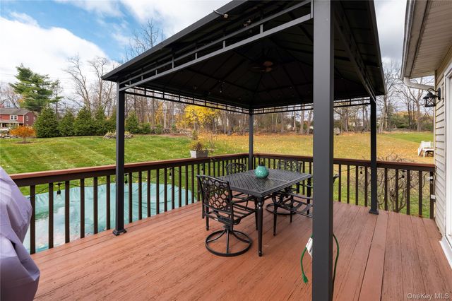 293 Garden Street, New Windsor, NY 12553