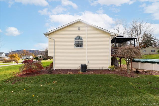 293 Garden Street, New Windsor, NY 12553