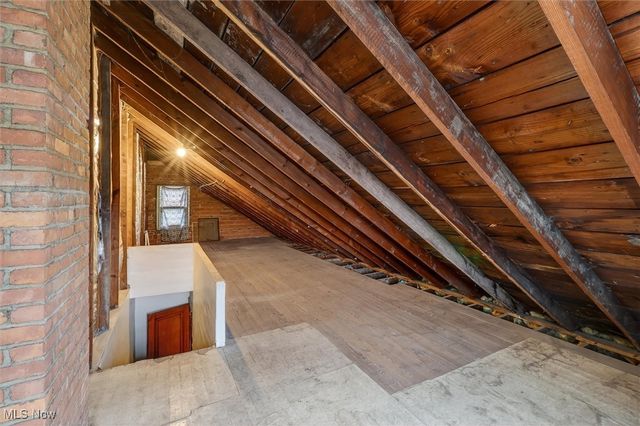 8204 Bancroft Avenue 8206, Cleveland, OH 44105